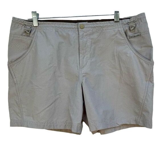Columbia Pants - Columbia Women's Large Beige Khaki Shorts Outdoor Active Zip Toggle Mid-Rise
